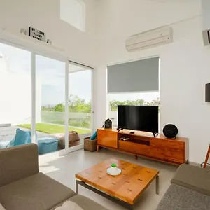 Villa Aurelia, Uluwatu