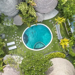  Villa Oasis